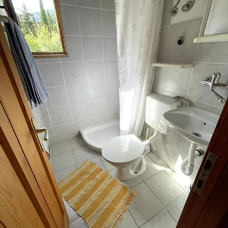 Apartman Capers *